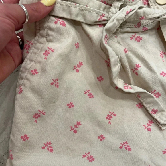 Gap Kids Pink Floral Printed Pull-on Tie Waist Shorts - Picture 6 of 9